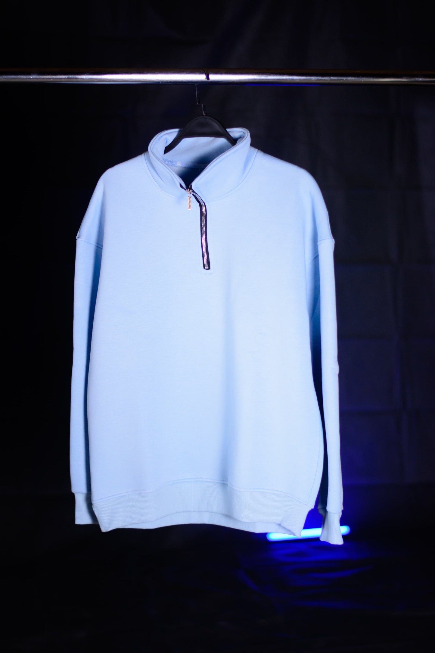 Half-zip-Light blue